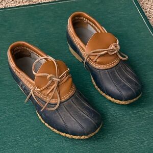 Vintage LL Bean Two-Tone Duck Boots with Laces Womens Size 8
